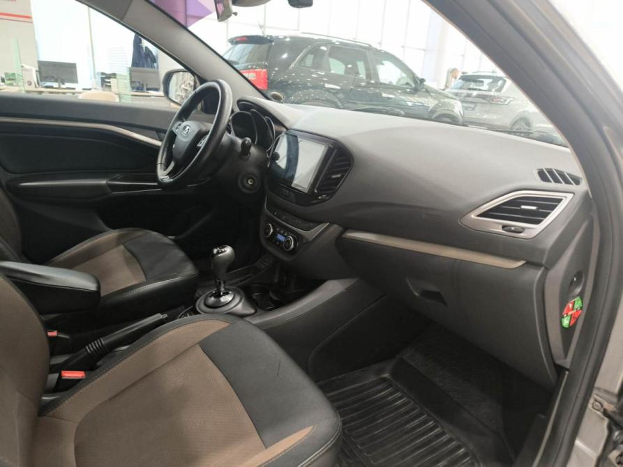 Lada (ВАЗ) Vesta I Казань  - изображение 13