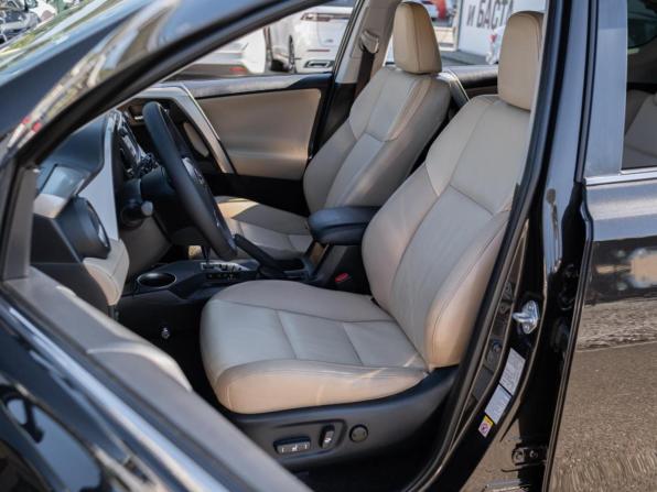 Toyota RAV4 IV (XA40) с пробегом 2014 года, цена 1 949 000 рублей, 141722 км, внедорожник, Автокод Объявления