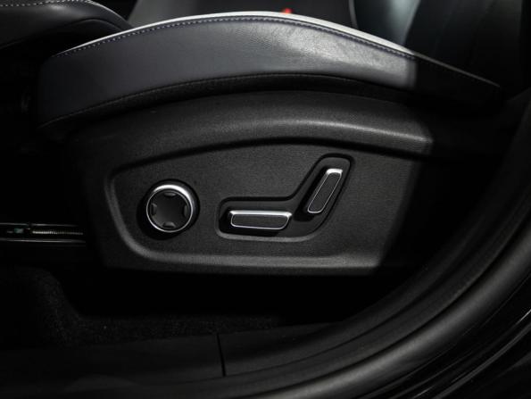 Geely Atlas II с пробегом 2024 года, цена 2 749 700 рублей, 20145 км, внедорожник, Автокод Объявления