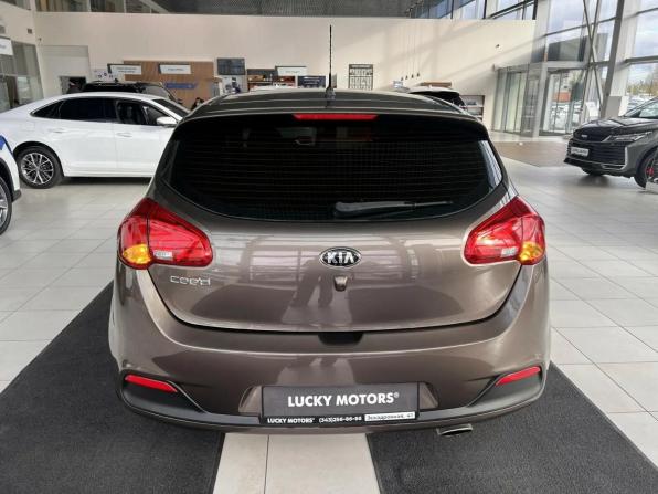 Kia Ceed II с пробегом 2014 года, цена 995 000 рублей, 126297 км, хэтчбек, Автокод Объявления