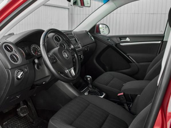Volkswagen Tiguan I Рестайлинг с пробегом 2012 года, цена 1 180 000 рублей, 216037 км, внедорожник, Автокод Объявления