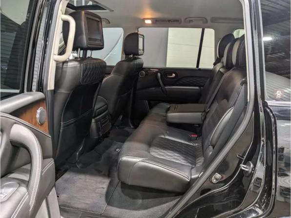 Infiniti QX80 I Рестайлинг 2 с пробегом 2018 года, цена 4 950 000 рублей, 134000 км, внедорожник, Автокод Объявления
