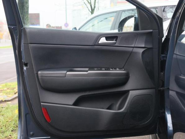 Kia Sportage IV Рестайлинг с пробегом 2019 года, цена 1 990 000 рублей, 176038 км, внедорожник, Автокод Объявления