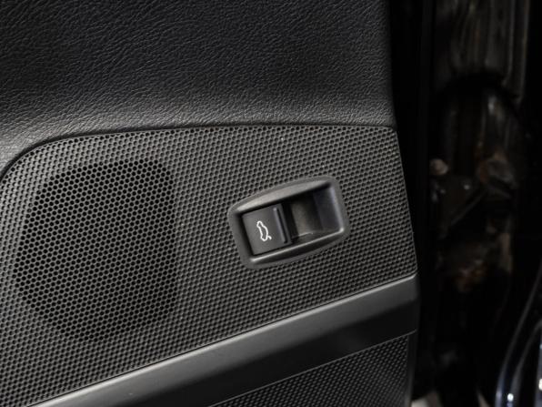 Volkswagen Passat B7 с пробегом 2012 года, цена 990 000 рублей, 177603 км, седан, Автокод Объявления