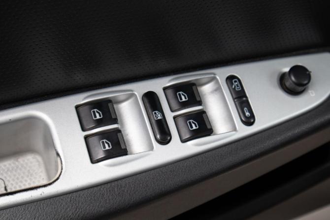 Chery Very (A13) с пробегом 2012 года, цена 329 000 рублей, 329000 км, хэтчбек, Автокод Объявления