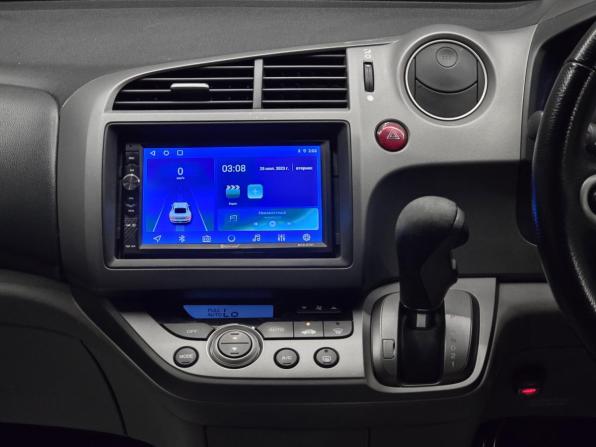 Honda Stream II Рестайлинг с пробегом 2009 года, цена 1 050 000 рублей, 220618 км, минивэн, Автокод Объявления