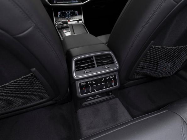 Audi A6 V (C8) с пробегом 2021 года, цена 4 850 000 рублей, 72099 км, седан, Автокод Объявления