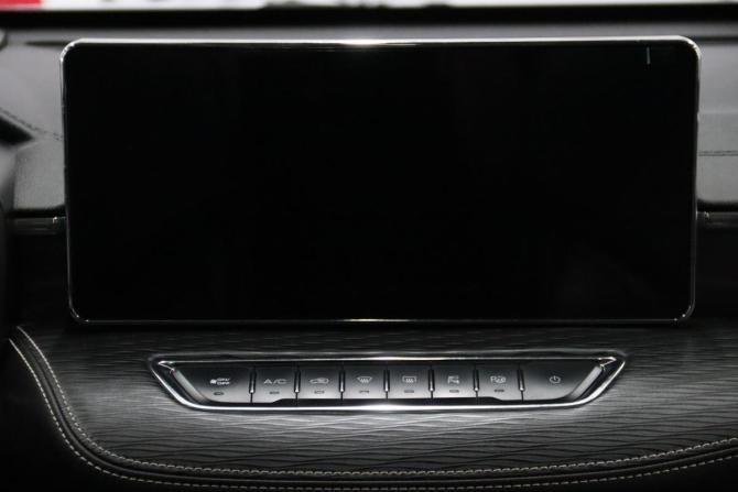 Haval Jolion I Рестайлинг с пробегом 2024 года, цена 2 045 170 рублей, 55902 км, внедорожник, Автокод Объявления