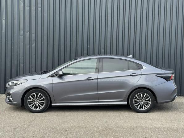 Omoda S5 с пробегом 2023 года, цена 1 220 000 рублей, 71500 км, седан, Автокод Объявления