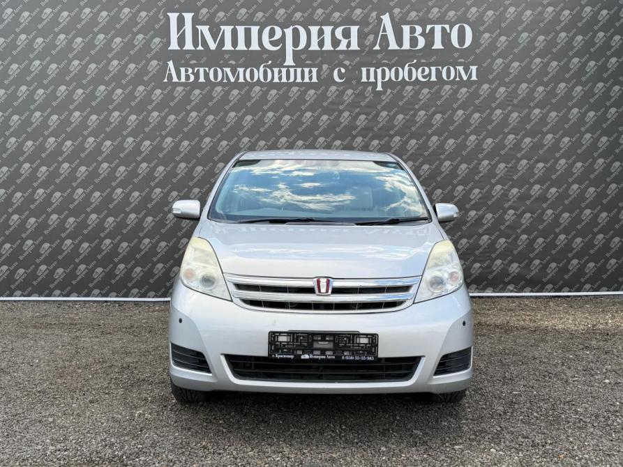 Toyota ISis I Рестайлинг Краснодар  - изображение 3