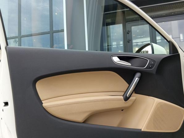 Audi A1 I (8X) с пробегом 2010 года, цена 849 000 рублей, 220719 км, хэтчбек, Автокод Объявления