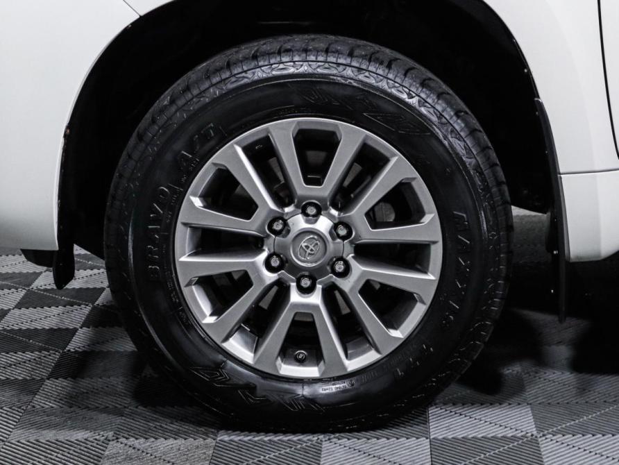 Toyota Land Cruiser Prado 150 Series Рестайлинг 2 Москва  - изображение 15
