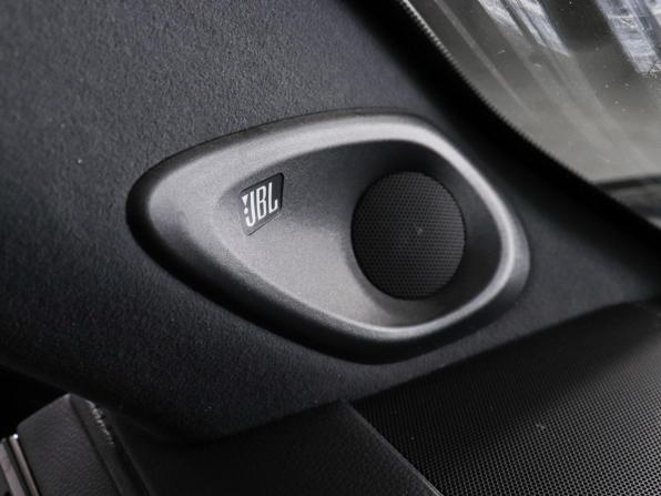 Toyota Land Cruiser 300 Series с пробегом 2023 года, цена 10 997 000 рублей, 27983 км, внедорожник, Автокод Объявления