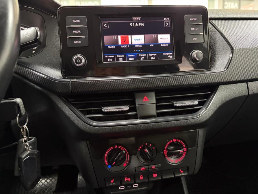 Volkswagen Polo VI Киров  - изображение 17