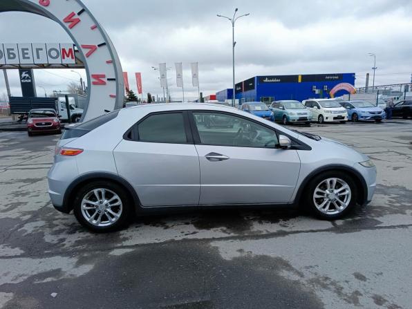 Honda Civic VIII Рестайлинг с пробегом 2008 года, цена 429 000 рублей, 303151 км, хэтчбек, Автокод Объявления