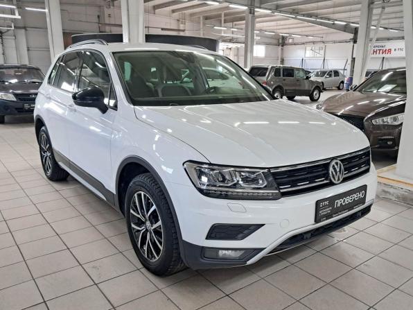 Volkswagen Tiguan II с пробегом 2019 года, цена 2 090 000 рублей, 217679 км, внедорожник, Автокод Объявления