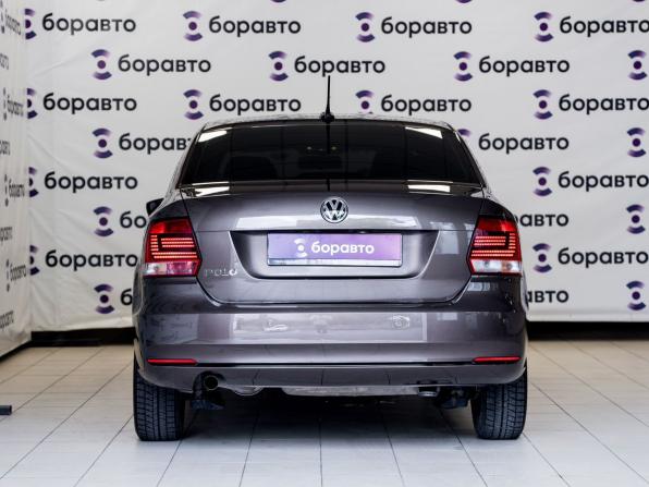 Volkswagen Polo V Рестайлинг с пробегом 2017 года, цена 1 210 000 рублей, 76278 км, седан, Автокод Объявления