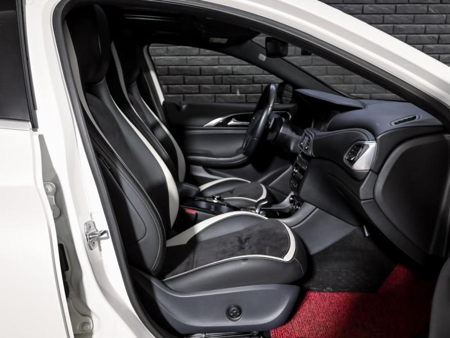 Infiniti Q30 Екатеринбург  - изображение 10