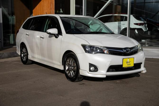 Toyota Corolla XI (E160 E170 E180) с пробегом 2014 года, цена 1 198 000 рублей, 129500 км, универсал, Автокод Объявления