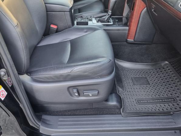 Toyota Land Cruiser Prado 150 Series Рестайлинг 1 с пробегом 2016 года, цена 4 390 000 рублей, 167563 км, внедорожник, Автокод Объявления