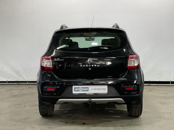 Renault Sandero II с пробегом 2015 года, цена 871 000 рублей, 147044 км, хэтчбек, Автокод Объявления