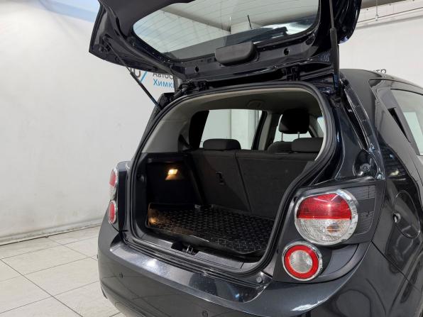 Chevrolet Aveo II с пробегом 2015 года, цена 949 800 рублей, 91000 км, хэтчбек, Автокод Объявления