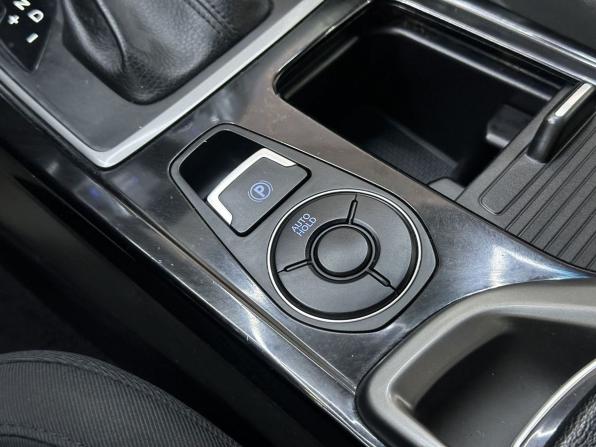 Hyundai i40 I Рестайлинг с пробегом 2015 года, цена 1 365 000 рублей, 92353 км, седан, Автокод Объявления