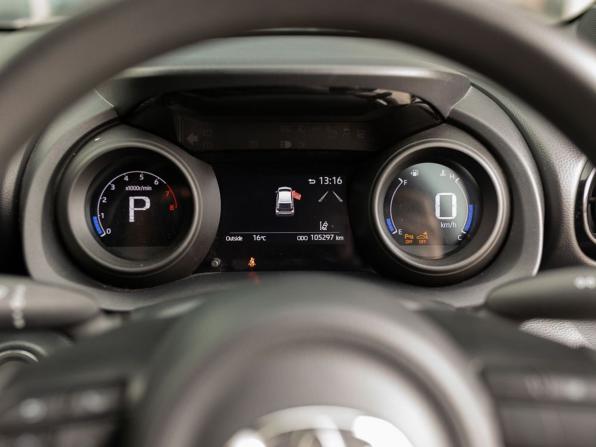 Toyota Yaris IV с пробегом 2020 года, цена 1 210 000 рублей, 105296 км, хэтчбек, Автокод Объявления
