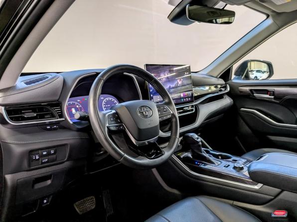 Toyota Highlander IV (XU70) с пробегом 2025 года, цена 5 290 000 рублей, 5585 км, внедорожник, Автокод Объявления