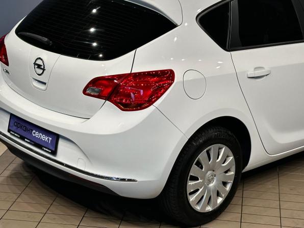 Opel Astra J Рестайлинг с пробегом 2013 года, цена 790 000 рублей, 119622 км, хэтчбек, Автокод Объявления