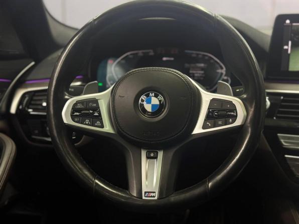 BMW 5 серии VII (G30/G31/G38) Рестайлинг с пробегом 2021 года, цена 6 200 000 рублей, 112000 км, седан, Автокод Объявления
