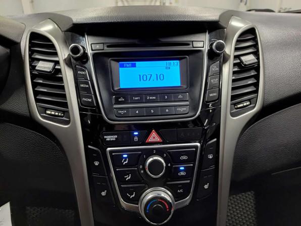 Hyundai i30 II с пробегом 2013 года, цена 799 000 рублей, 133001 км, хэтчбек, Автокод Объявления