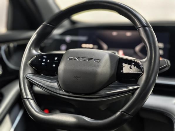 Exeed RX с пробегом 2023 года, цена 2 909 800 рублей, 62473 км, внедорожник, Автокод Объявления