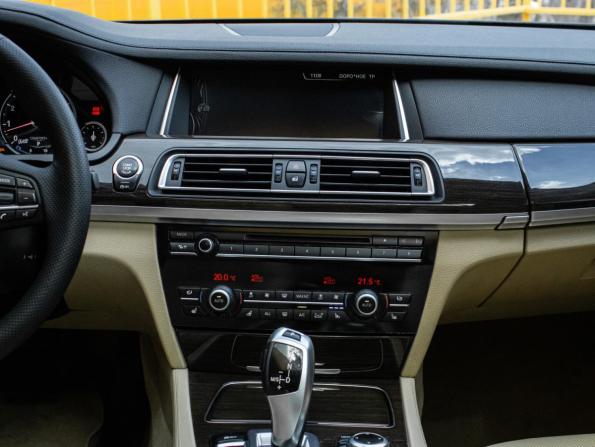 BMW 7 серии V (F01/F02/F04) Рестайлинг с пробегом 2012 года, цена 1 890 000 рублей, 212675 км, седан, Автокод Объявления