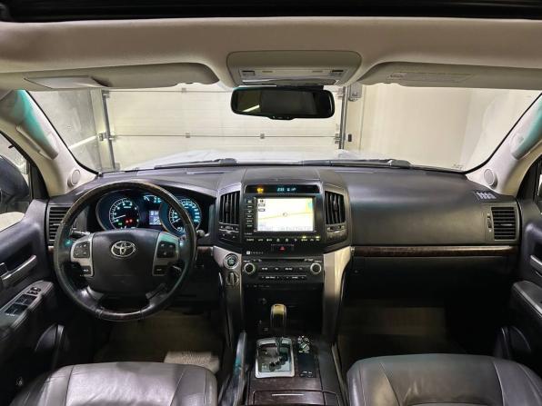 Toyota Land Cruiser 200 Series с пробегом 2009 года, цена 1 999 000 рублей, 237148 км, внедорожник, Автокод Объявления