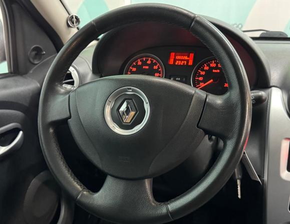 Renault Sandero I с пробегом 2012 года, цена 560 000 рублей, 136030 км, хэтчбек, Автокод Объявления