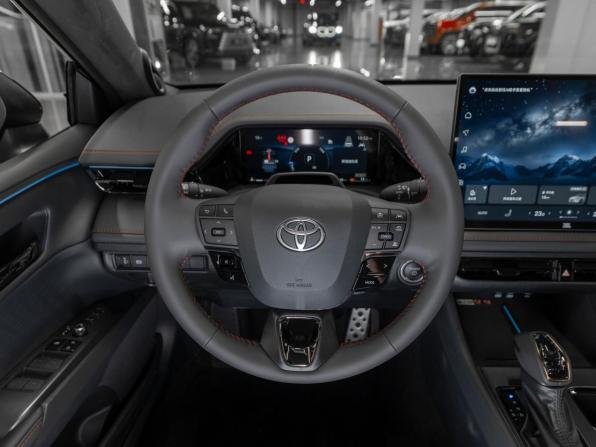 Toyota Camry IX (XV80) China Market Рестайлинг с пробегом 2026 года, цена 4 700 000 рублей, 20 км, седан, Автокод Объявления
