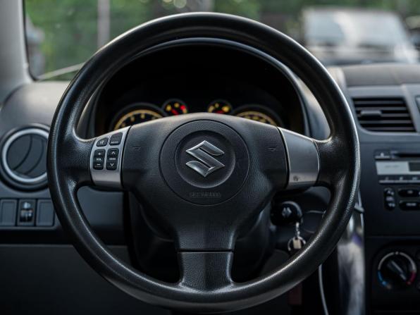 Suzuki SX4 I (Classic) Рестайлинг с пробегом 2012 года, цена 854 000 рублей, 102571 км, хэтчбек, Автокод Объявления