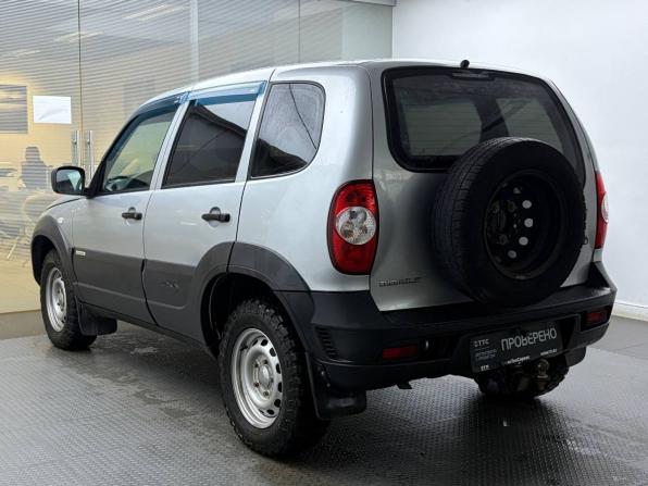 Chevrolet Niva I Рестайлинг с пробегом 2018 года, цена 680 000 рублей, 167135 км, внедорожник, Автокод Объявления