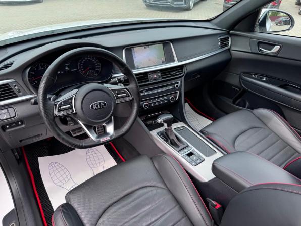Kia Optima IV Рестайлинг с пробегом 2018 года, цена 2 060 000 рублей, 142171 км, седан, Автокод Объявления
