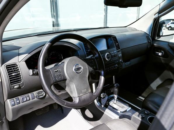 Nissan Pathfinder III Рестайлинг с пробегом 2012 года, цена 1 599 000 рублей, 262000 км, внедорожник, Автокод Объявления