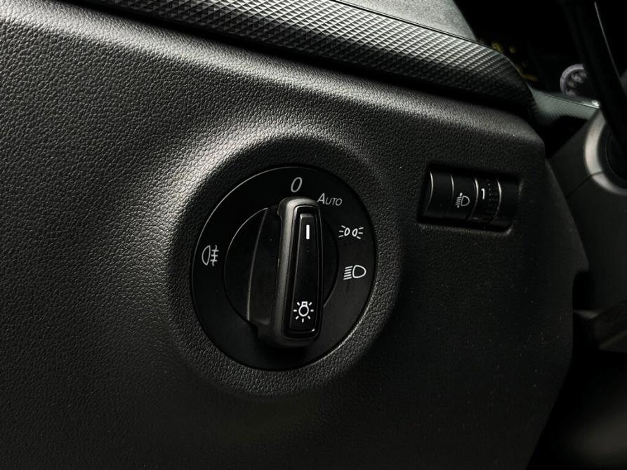 Volkswagen Polo VI Санкт-Петербург  - изображение 16