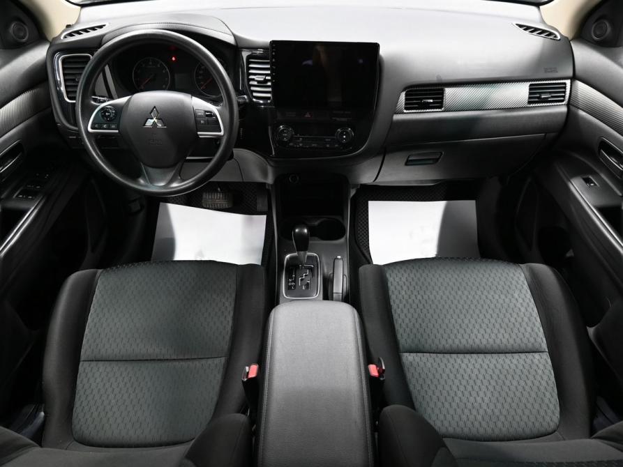 Mitsubishi Outlander III Рестайлинг 2 Тверь  - изображение 10