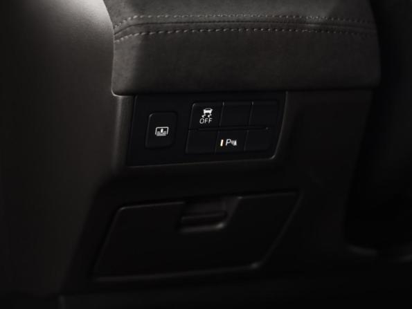 Mazda 6 III (GJ) Рестайлинг 2 с пробегом 2018 года, цена 2 549 000 рублей, 130000 км, седан, Автокод Объявления