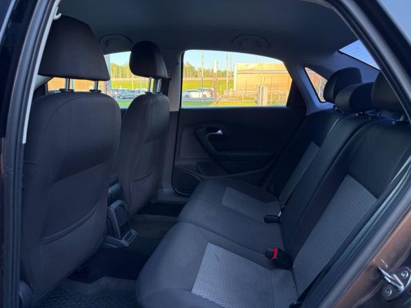 Volkswagen Polo V с пробегом 2014 года, цена 665 000 рублей, 176434 км, седан, Автокод Объявления