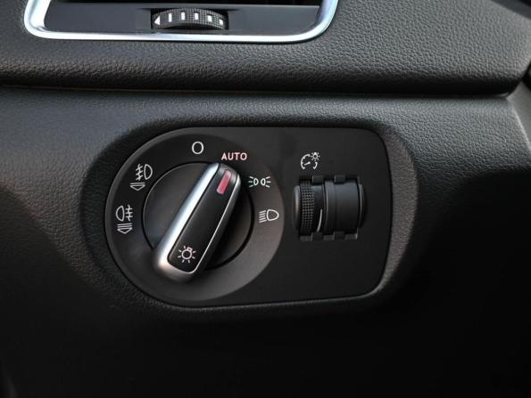 Audi Q3 I (8U) с пробегом 2012 года, цена 1 549 000 рублей, 217546 км, внедорожник, Автокод Объявления