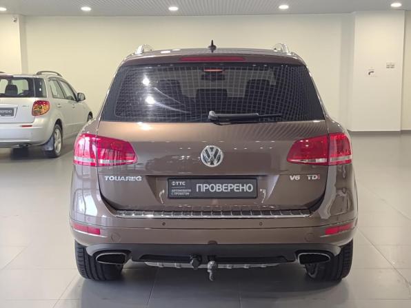 Volkswagen Touareg II с пробегом 2011 года, цена 1 870 000 рублей, 326490 км, внедорожник, Автокод Объявления