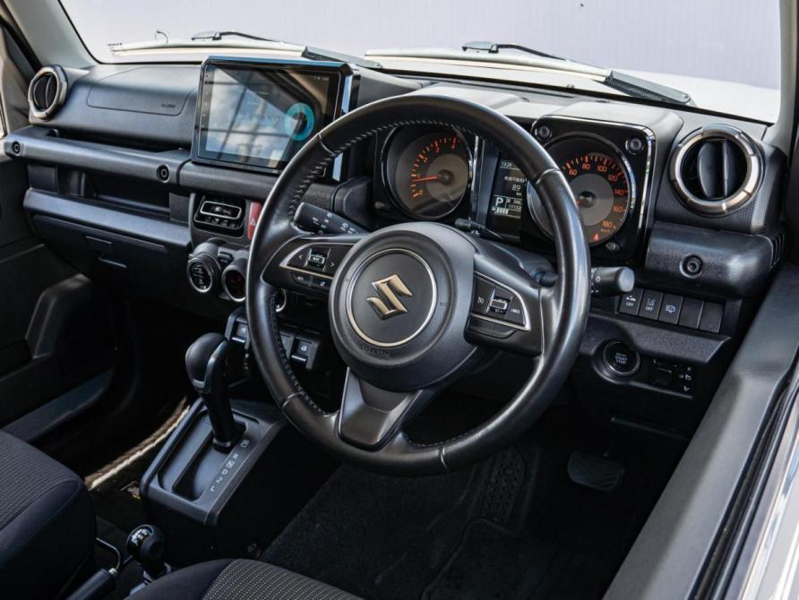 Suzuki Jimny IV Краснодар  - изображение 6