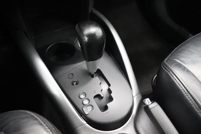Mitsubishi Outlander II Рестайлинг с пробегом 2011 года, цена 861 000 рублей, 284899 км, внедорожник, Автокод Объявления