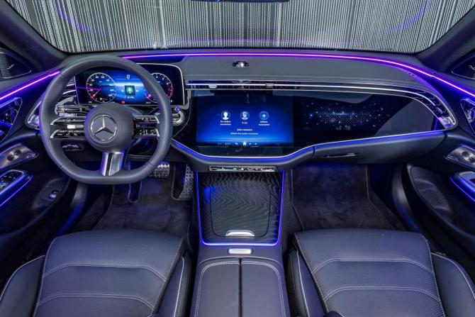 Mercedes-Benz E-Класс VI (W214 S214) с пробегом 2025 года, цена 9 591 000 рублей, 10 км, седан, Автокод Объявления